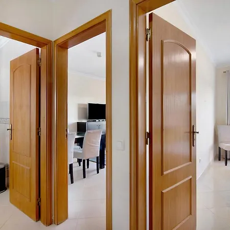 Lovely One Bedroom *
