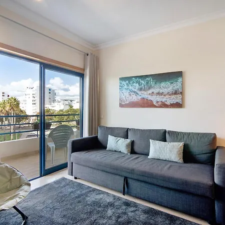 Lovely One Bedroom