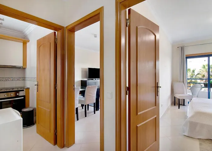 Lovely One Bedroom *