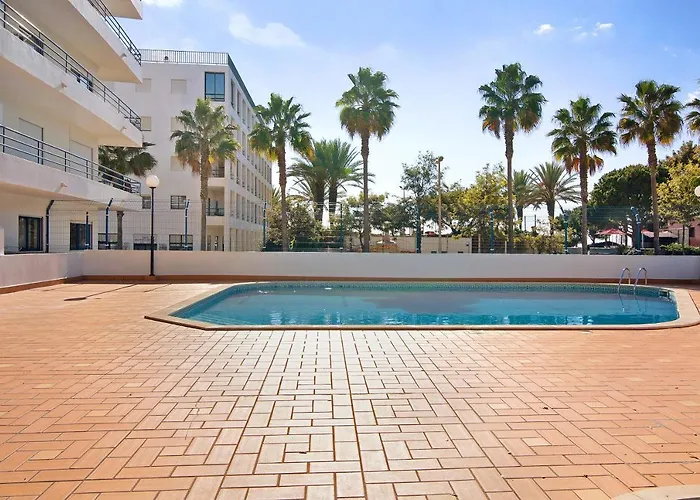 Apartment Lovely One Bedroom Quarteira