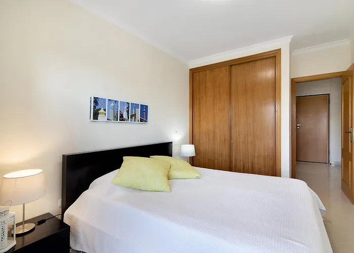 Lovely One Bedroom Apartment Quarteira