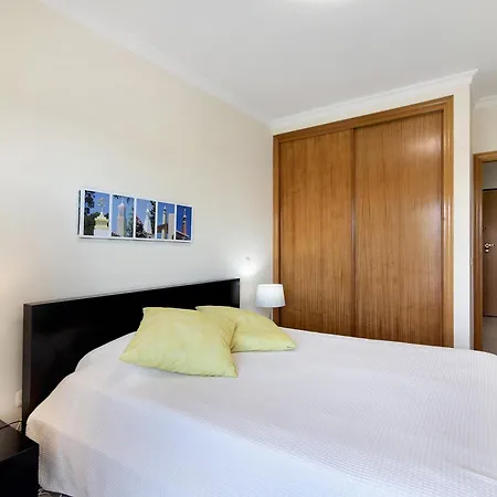 Appartement Lovely One Bedroom Quarteira