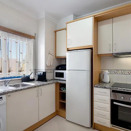 Lovely One Bedroom Appartement Quarteira